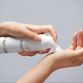 Массажная пена Fizzy Massage Foam - 150 мл. - YESforLOV - купить с доставкой в Нефтекамске