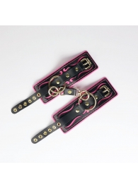 Черные кожаные наручники с розовой строчкой - Crazy Handmade - купить с доставкой в Нефтекамске Черные кожаные наручники с розовой строчкой - Crazy Handmade - купить с доставкой в Нефтекамске