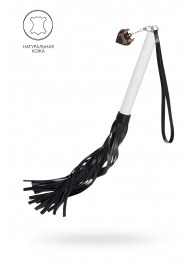 Плеть с белой рукоятью и чёрными хлыстами - 50 см. - Pecado - купить с доставкой в Нефтекамске