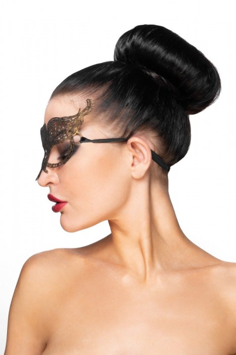 Золотистая карнавальная маска  Поррима - Джага-Джага купить с доставкой