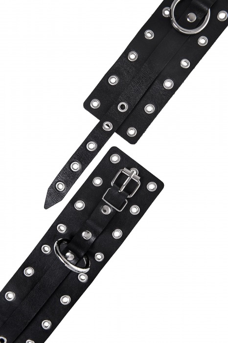 Черные кожаные однослойные оковы с люверсами - Pecado - купить с доставкой в Нефтекамске