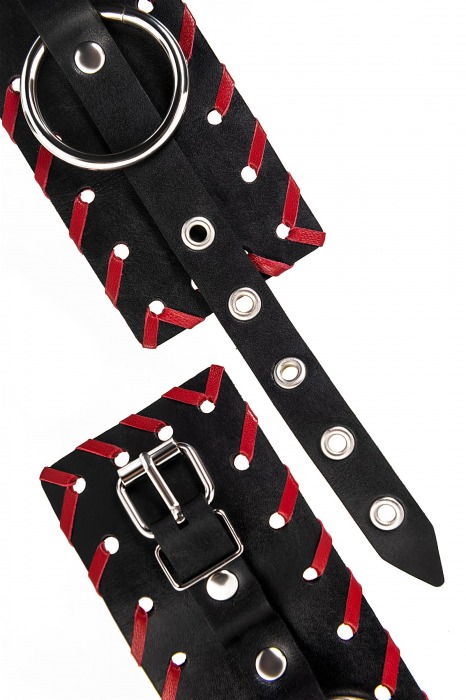 Черно-красные оковы из натуральной кожи - Pecado - купить с доставкой в Нефтекамске