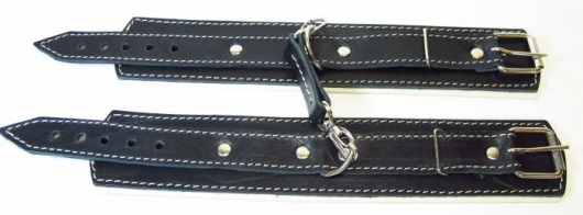 Оковы на ноги со светлым подкладом - БДСМ Арсенал - купить с доставкой в Нефтекамске